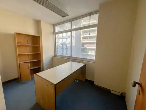 Oficina en Alquiler en Centro, $ 990.000