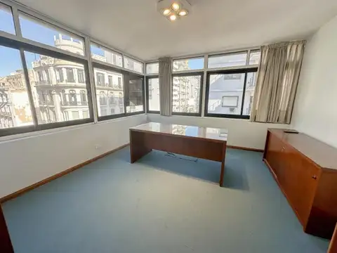ALQUILER PISO DE OFICINAS