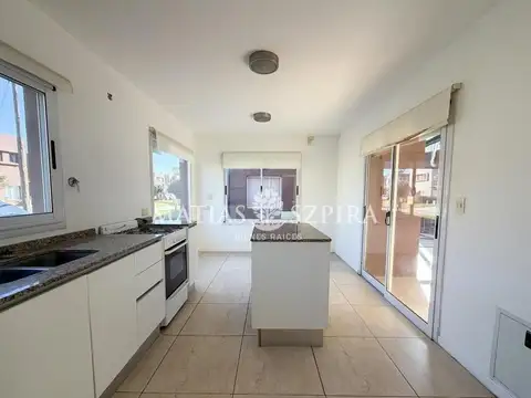 Casa en Venta en Álvarez Del Bosque, USD 143.000