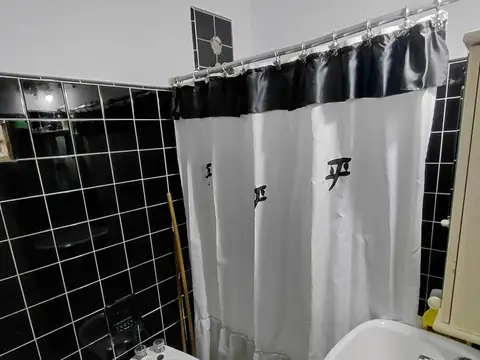 Depto Tipo Casa en Venta con 2 cocheras