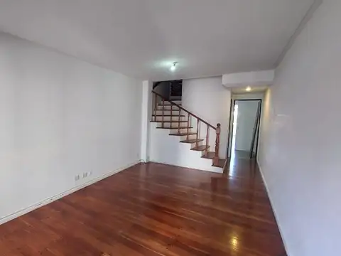 Casa en Venta en Olivos, USD 270.000