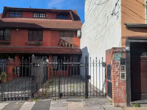 VENTA DE DUPLEX 5 AMBIENTES EN OLIVOS
