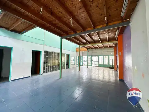 VENTA LOCAL DESARROLLADO EN 2 PLANTAS EN EZEIZA