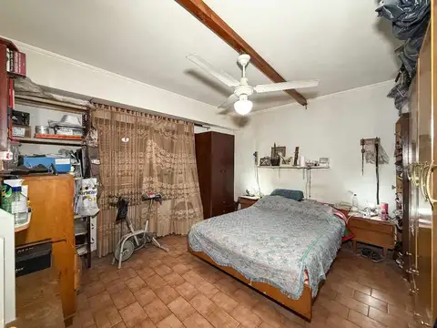 Casa 5 ambientes con 2 baños