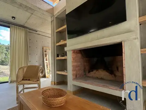 Villa Robles 100