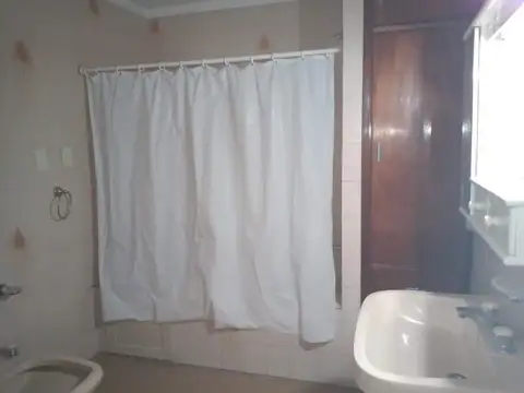 Departamento en Alquiler de 3 dormitorios