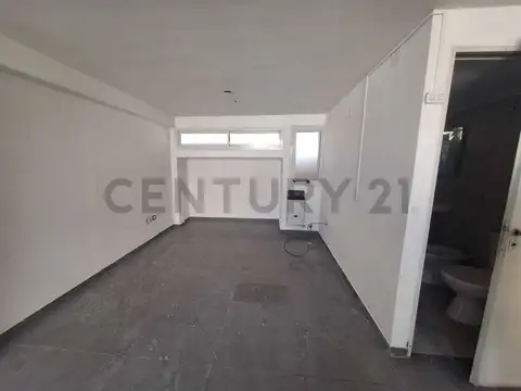 MONOAMBIENTE EN ALQUILER CON COCHERA