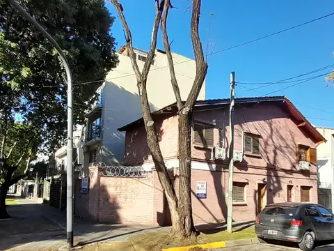 Depto Tipo Casa en Venta con 1 cocheras
