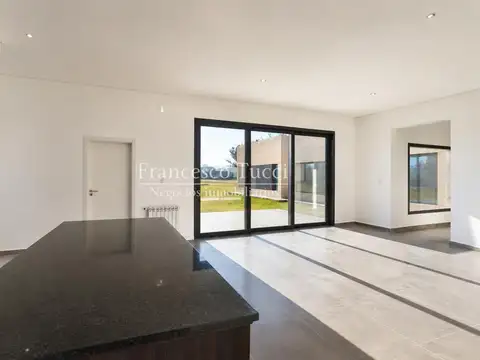 Casa en Venta al Noroeste
