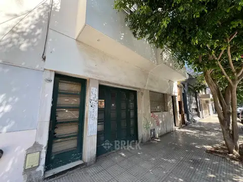 (VENTA EN BLOCK) PH C/DEP Y ESPECTACULAR GALPON AL FONDO - GARAGE