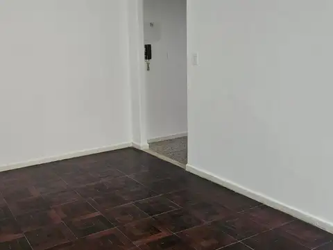 Departamento en Alquiler en Belgrano C, $ 500.000