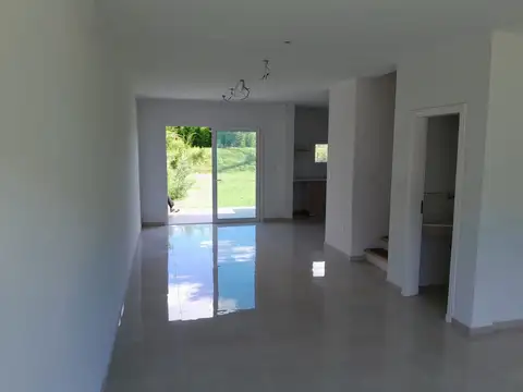 Casa - Venta - Argentina, Bella Vista - Gustavo Flaubert 1300