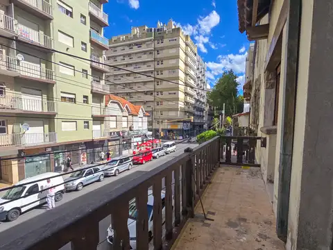 Sarmiento y A. Brown