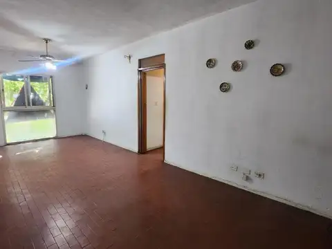 Av San Martin 4000, Piso 2