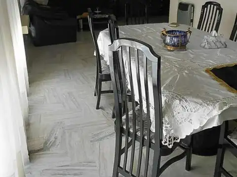 Departamento en Venta de 5 ambientes