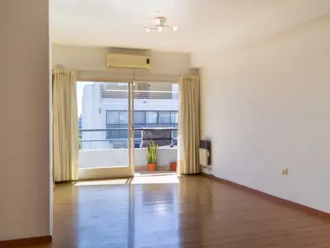 VENTA Dpto 3 Ambiente Balcón Cochera Apto Credito