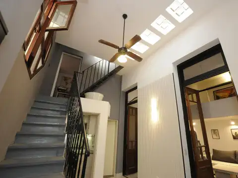 PH DOBLE RECICLADO 5 AMBIENTES OFFICE PATIO TERRAZA PATERNAL