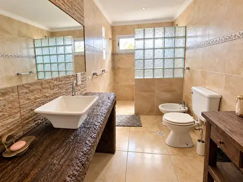 VENTA CASA Y DEPTO EN PEHUENCO A 1 CUADRA DEL MAR
