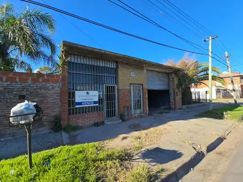 Local en San Antonio de Padua