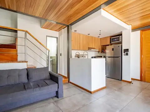 VENTA | PERMUTA - Dúplex de 2 dormitorios con balcón - Sarmiento, Rosario. APTO CRÉDITO