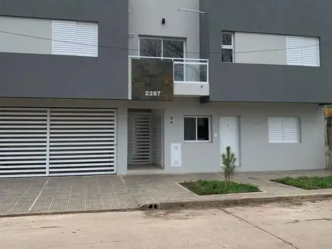 VENTA DEPARTAMENTO - ZONA CENTRO, Esperanza.-