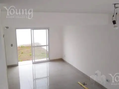 Depto Tipo Casa en Venta en Remedios De Escalada, USD 125.000