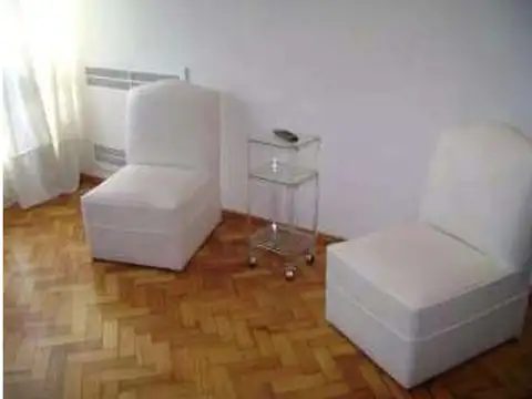 Gral Juan Lavalle 1500