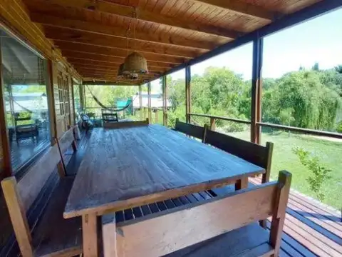 Casa 3 ambientes con 2 baños