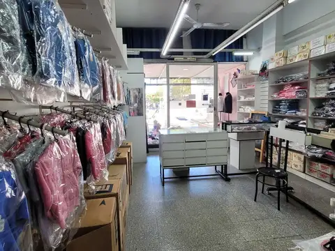 Local en Alquiler en Chacarita, $ 1.200.000