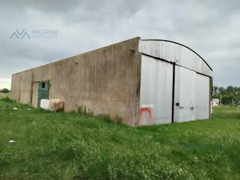 Campo 2 Has. con Galpón, Silos y Oficina en Ruta 32 y Bv. Acevedo