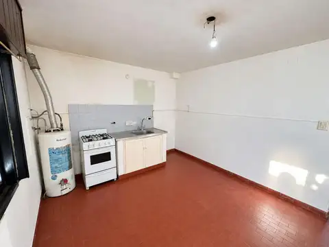 Depto Tipo Casa en Venta en Tolosa, USD 35.000