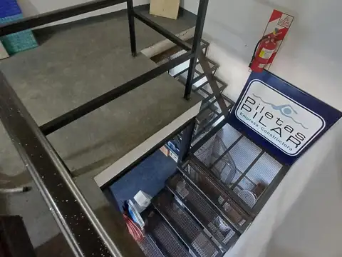 Local en Venta en De Vicenzo Grande, USD 475.000