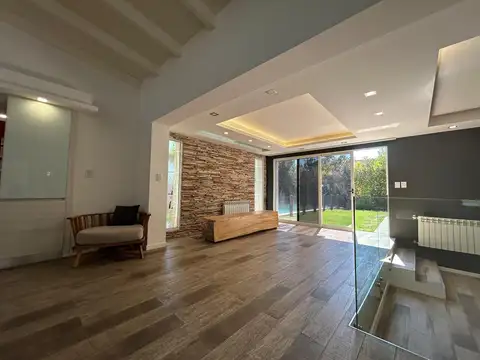 Casa en Venta al Este