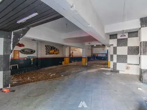 Local en Venta en La Figurita , USD 240.000
