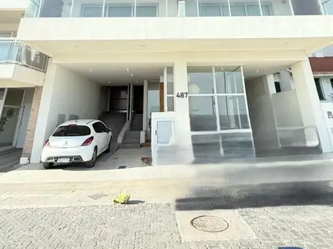 Departamento en venta c/ cochera en Monte Hermoso