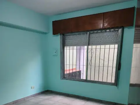 Depto Tipo Casa 2 ambientes con 1 baño