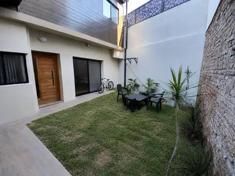 VENTA PH 4 AMBIENTES PATIO VILLA REAL