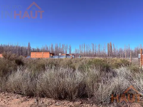 Terreno en Venta en Plottier, $ 8.500