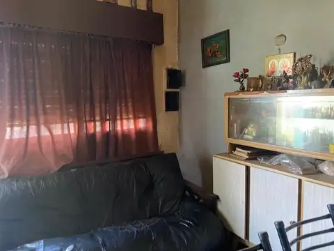 OPORTUNIDA CASA CON TRES LOTES CENTRO LA REJA