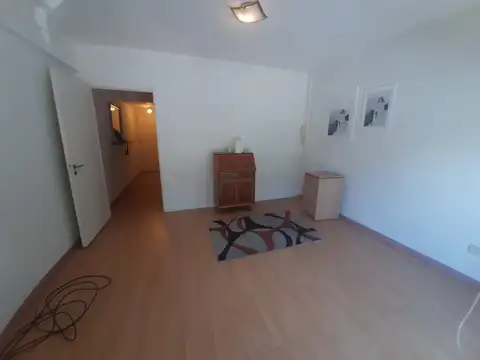 Departamento en Alquiler en Floresta, $ 490.000