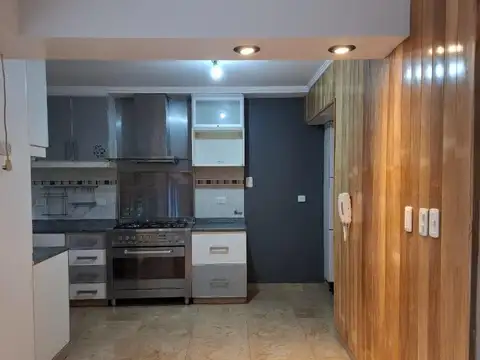 Casa en Venta en Monte Grande, USD 280.000
