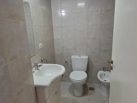 Departamento en Alquiler con 1 cochera