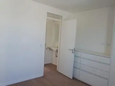 VENTA Departamento Semipiso  1 dormitorio Zona RIo Posesion inmediata