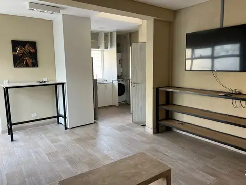 Depto Tipo Casa 4 ambientes con 1 baño