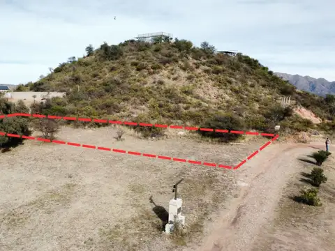 Venta de Terreno en Barrio Cerrado Los Naranjos Juana Koslay