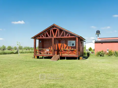 Uribelarrea - Dos Cabañas de Tronco Impecables a la Venta