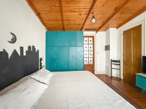 Depto Tipo Casa 4 ambientes con 3 baños