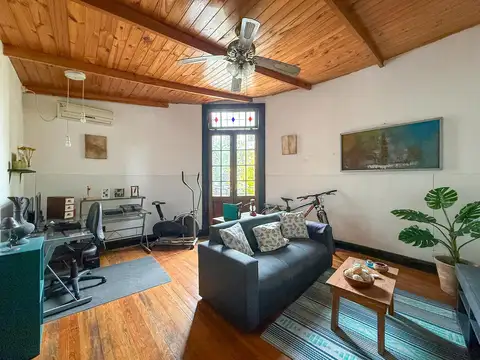 Depto Tipo Casa en Venta 40 años
