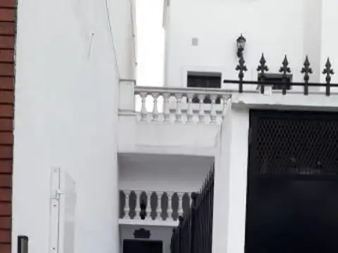 Ph - Venta - Argentina, Capital Federal - Irigoyen  2273