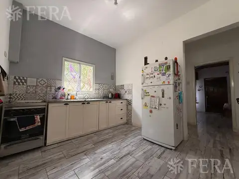 Casa 3 ambientes con 2 baños